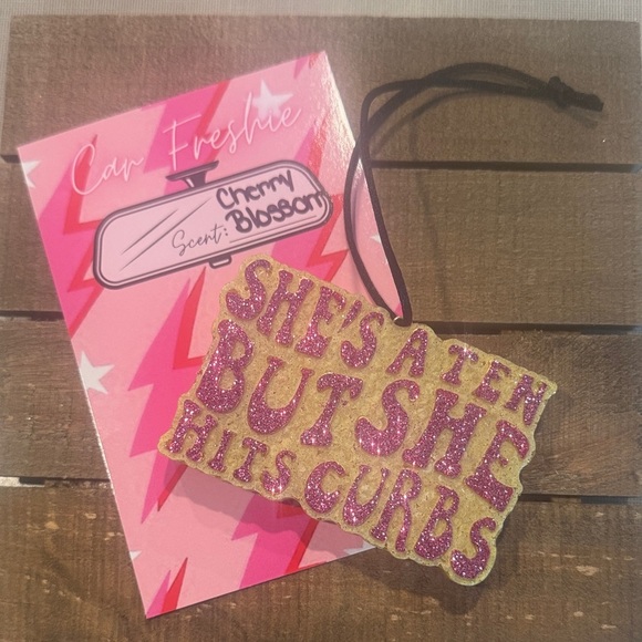 Car Freshie - Picture 1 of 2